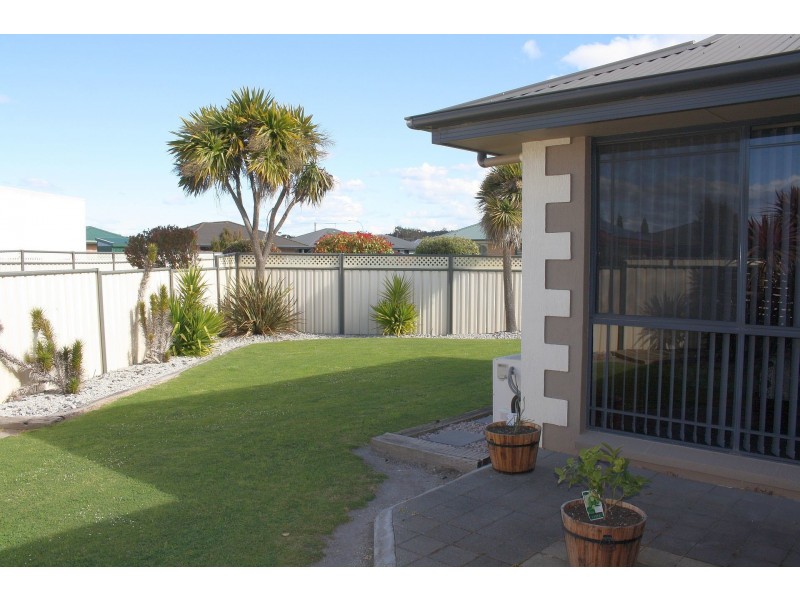 11 Gull Court, Shearwater TAS 7307