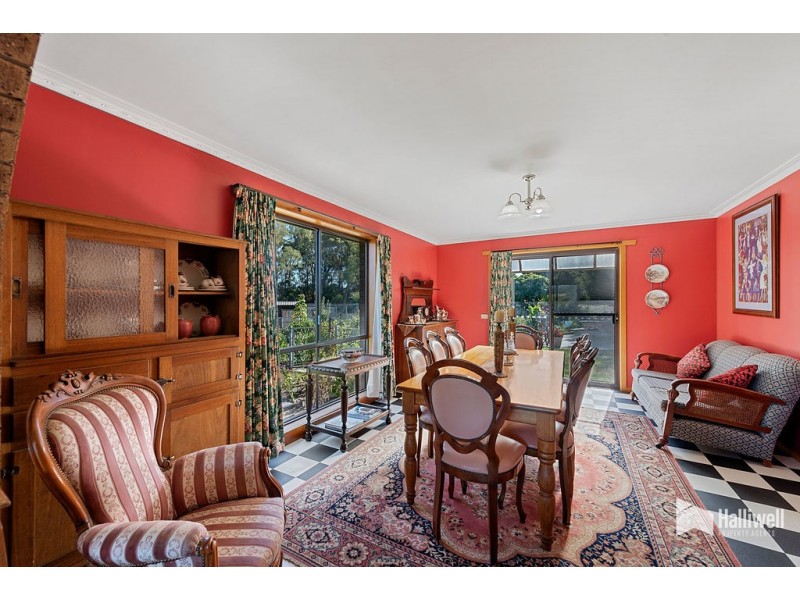 42 Maxwell Drive, Latrobe TAS 7307