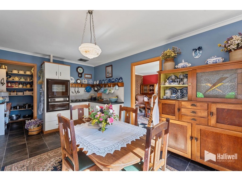 42 Maxwell Drive, Latrobe TAS 7307