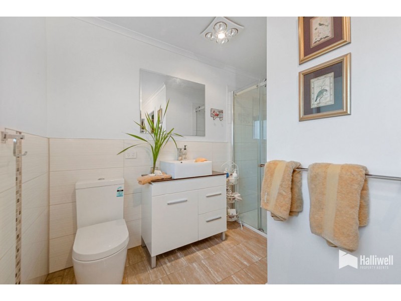 42 Maxwell Drive, Latrobe TAS 7307