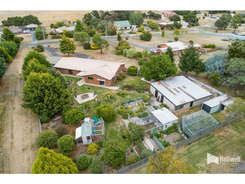 42 Maxwell Drive, Latrobe TAS 7307