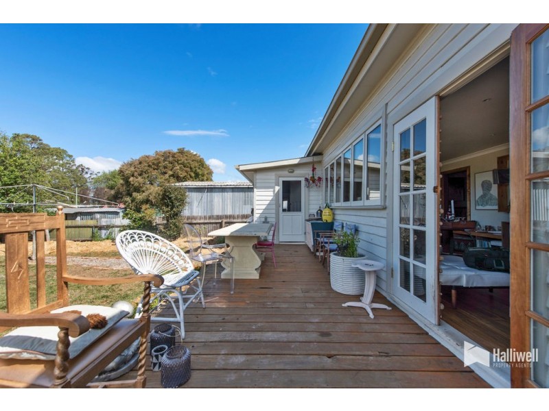 8 Johnson Street, Sheffield TAS 7306