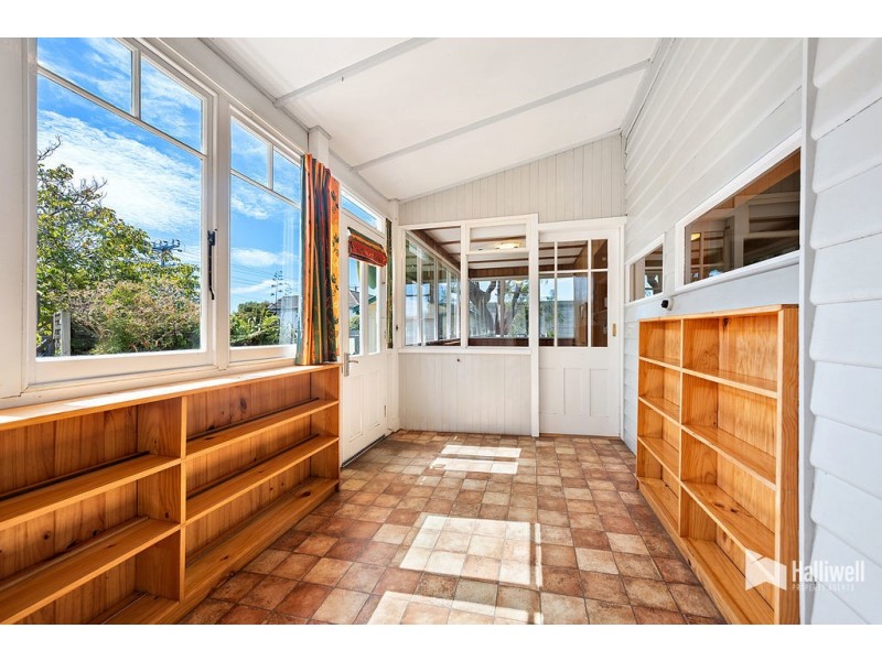 100-102 North Fenton Street, Devonport TAS 7310