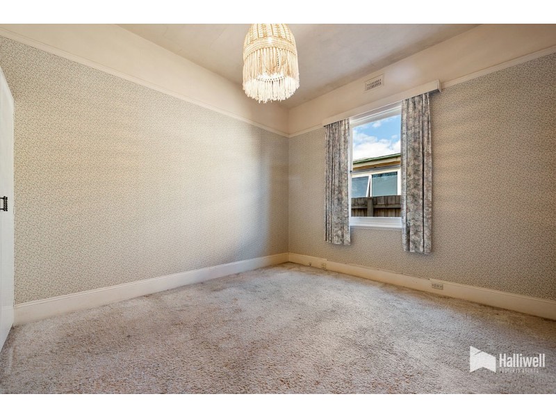 100-102 North Fenton Street, Devonport TAS 7310