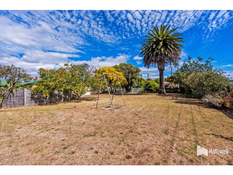 100-102 North Fenton Street, Devonport TAS 7310