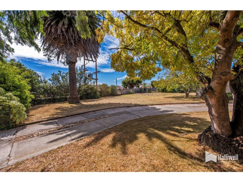 100-102 North Fenton Street, Devonport TAS 7310