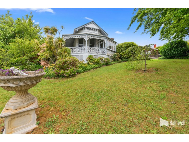46 Wenvoe Street, Devonport TAS 7310