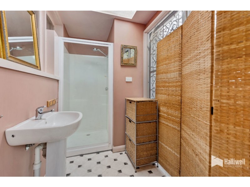 46 Wenvoe Street, Devonport TAS 7310