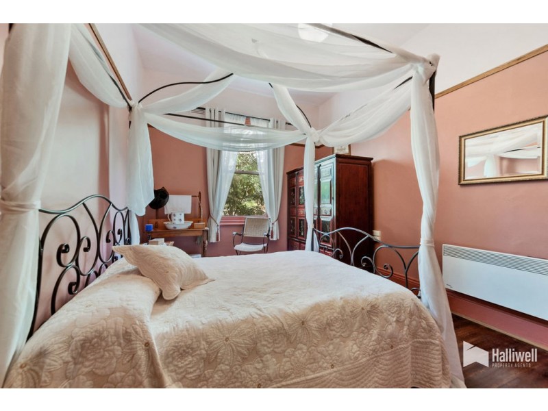 46 Wenvoe Street, Devonport TAS 7310