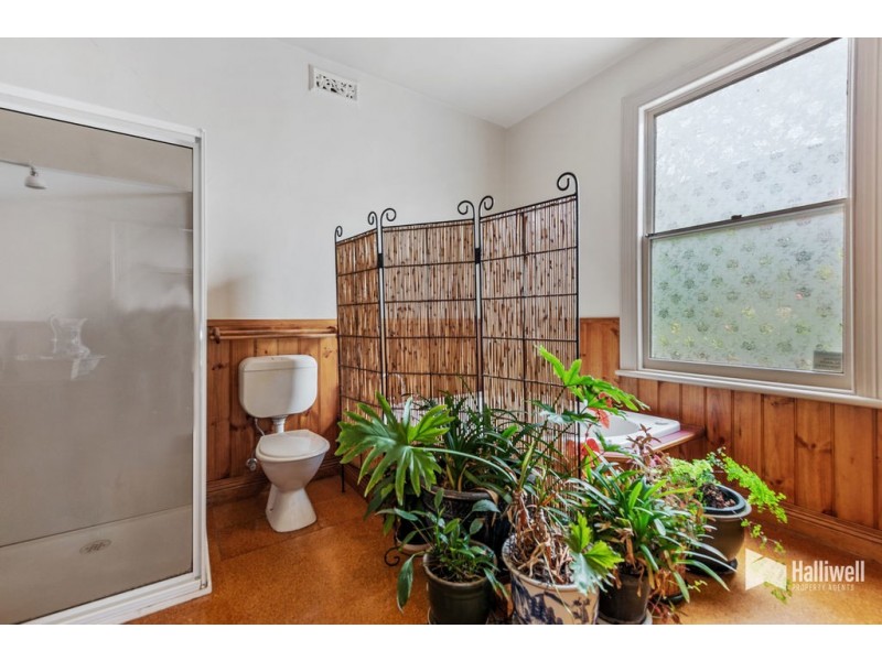 46 Wenvoe Street, Devonport TAS 7310