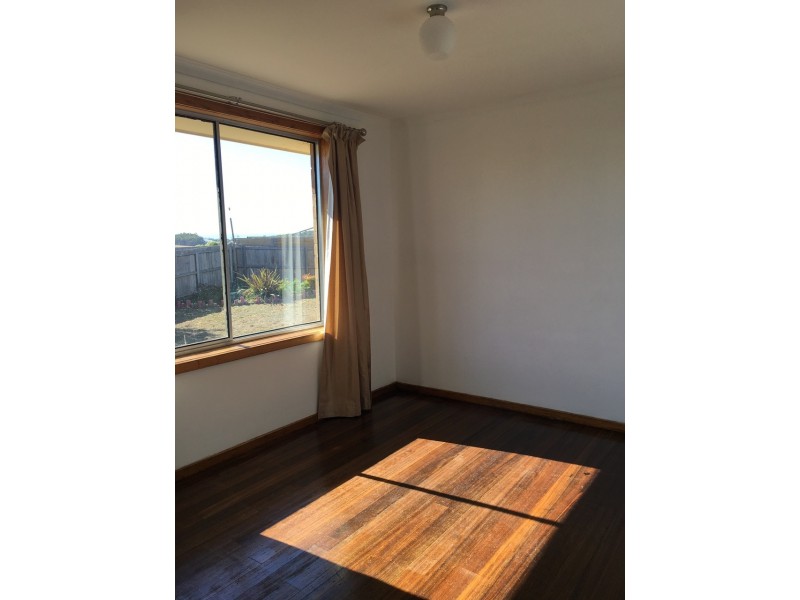 8 Canning Drive, East Devonport TAS 7310