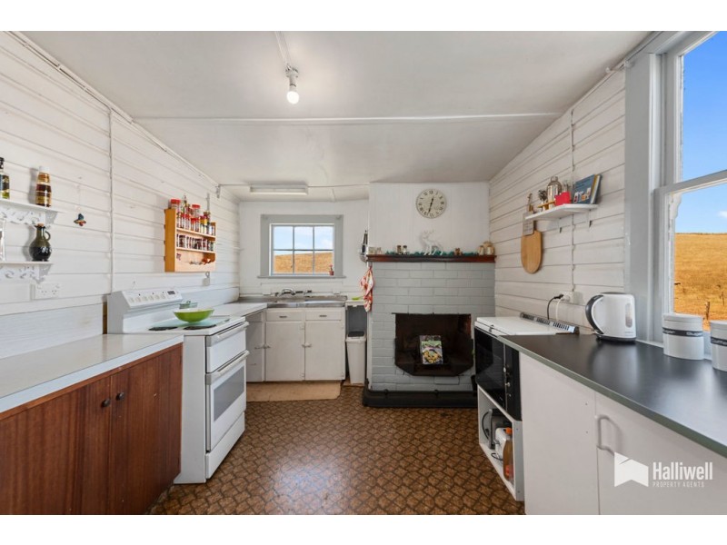 1461 Castra Road, Sprent TAS 7315