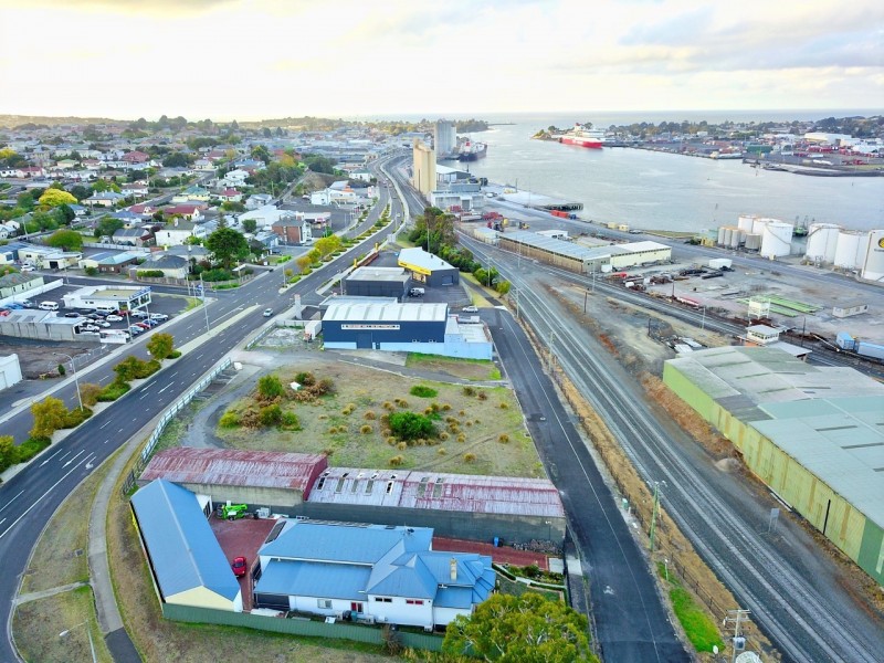 7-9 Finlaysons Way, Devonport TAS 7310