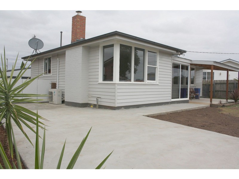 11 Maxfield Court, Devonport TAS 7310