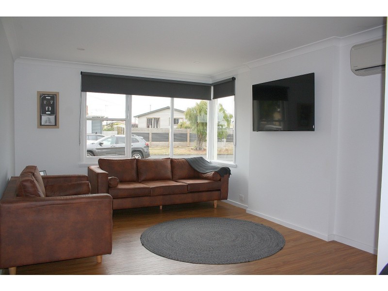 11 Maxfield Court, Devonport TAS 7310