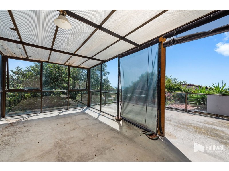 8 Monash Court, Devonport TAS 7310