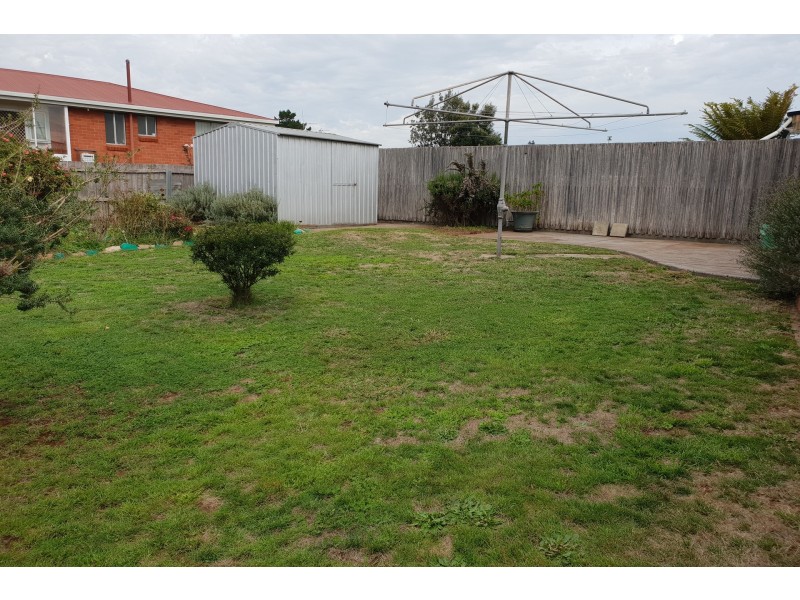 2 Chichester Drive, Devonport TAS 7310