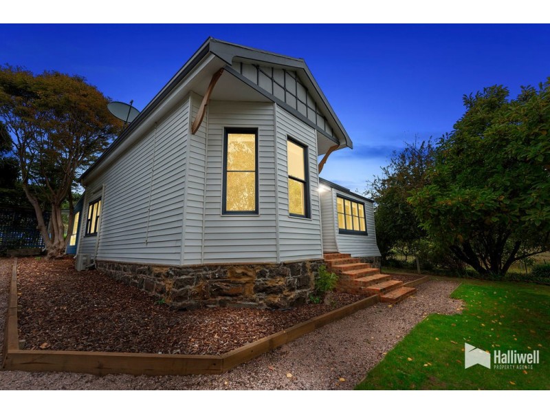 77 Winspears Road, East Devonport TAS 7310