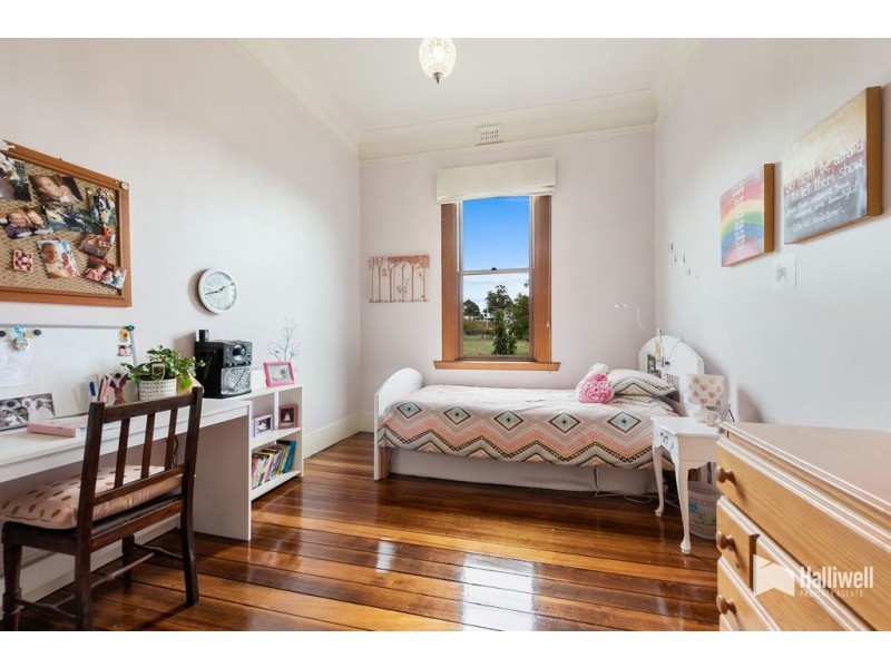 77 Winspears Road, East Devonport TAS 7310