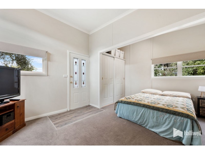 77 Winspears Road, East Devonport TAS 7310