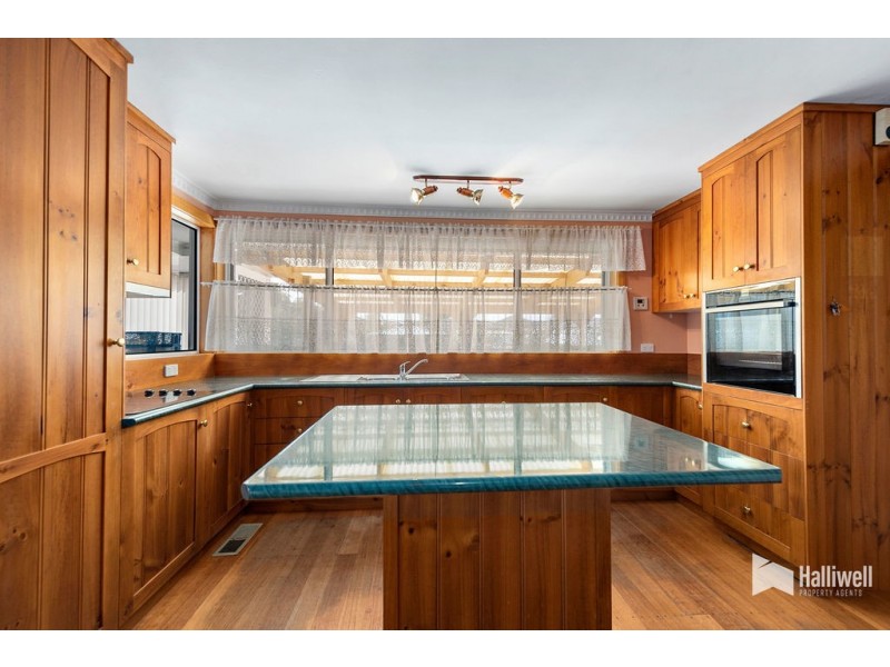46 Madden Street, Devonport TAS 7310