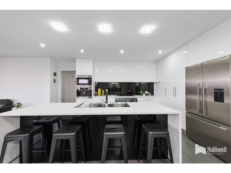 19 Young Street, East Devonport TAS 7310
