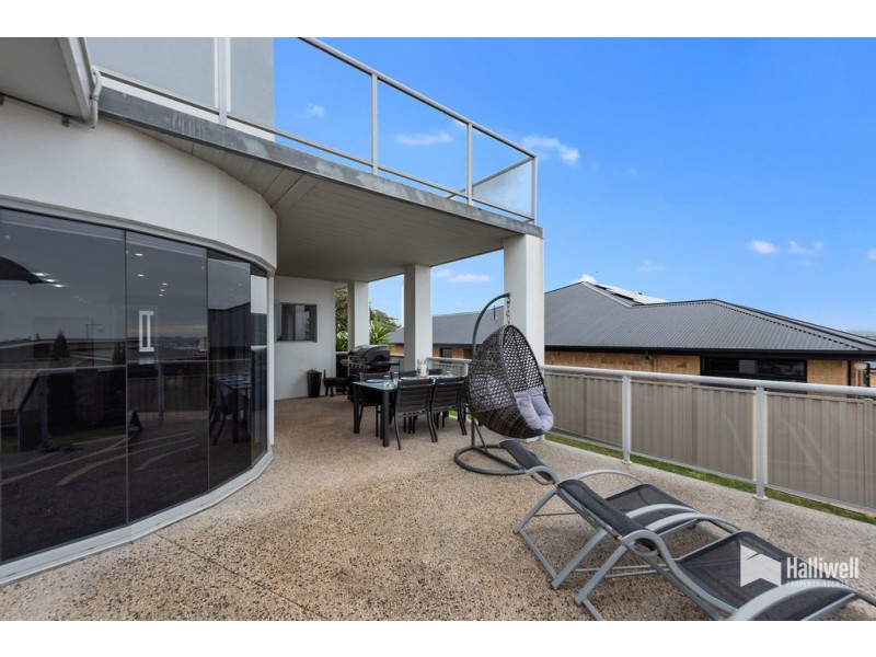 19 Young Street, East Devonport TAS 7310