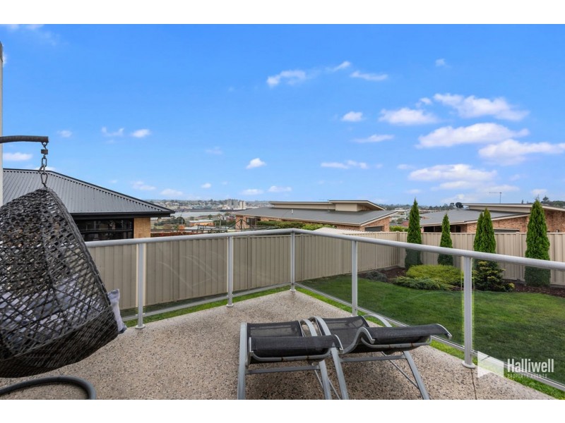 19 Young Street, East Devonport TAS 7310