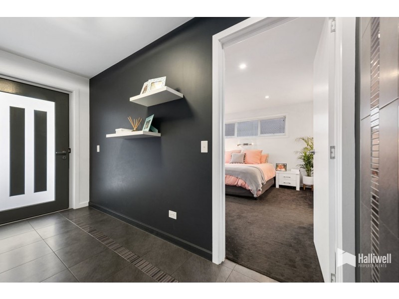 19 Young Street, East Devonport TAS 7310
