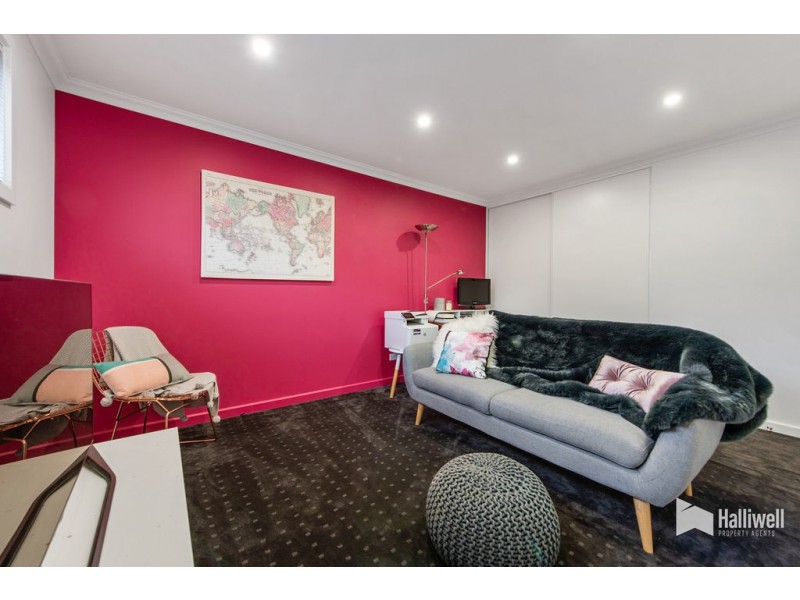 19 Young Street, East Devonport TAS 7310