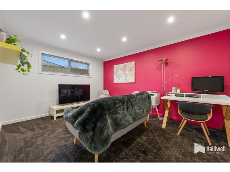 19 Young Street, East Devonport TAS 7310