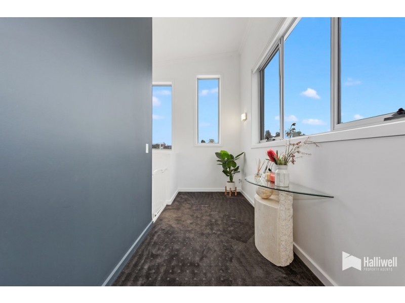 19 Young Street, East Devonport TAS 7310