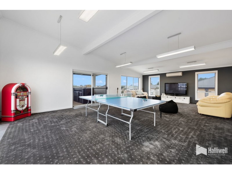 19 Young Street, East Devonport TAS 7310