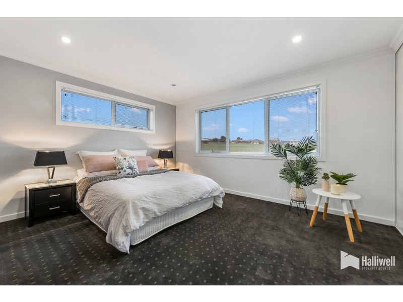 19 Young Street, East Devonport TAS 7310