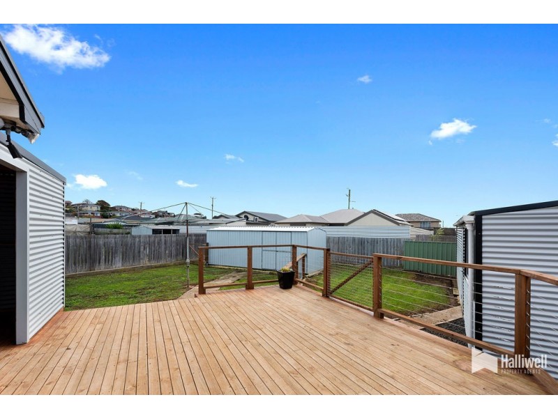 13 Waniora Street, Devonport TAS 7310