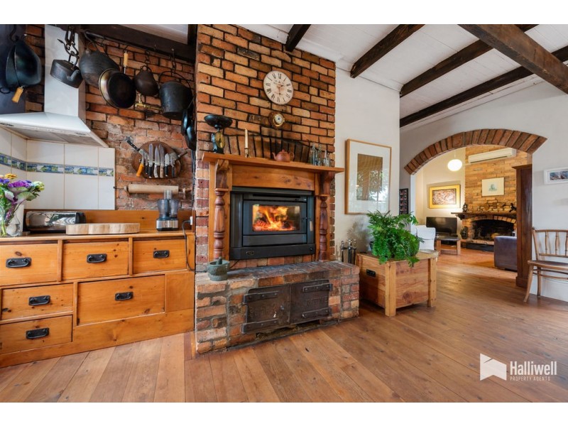 8-10 Marine Street, East Devonport TAS 7310