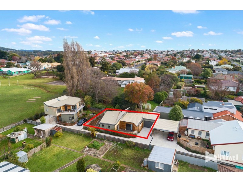 2/99 Best Street, Devonport TAS 7310