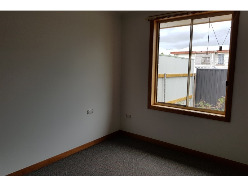 2/9A Twiss Street, Latrobe TAS 7307