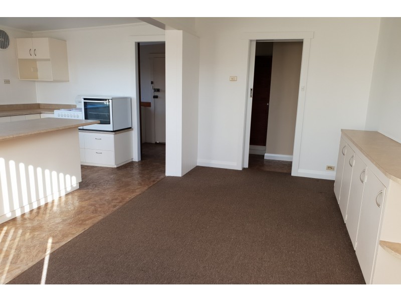 2 Victoria Street, Devonport TAS 7310