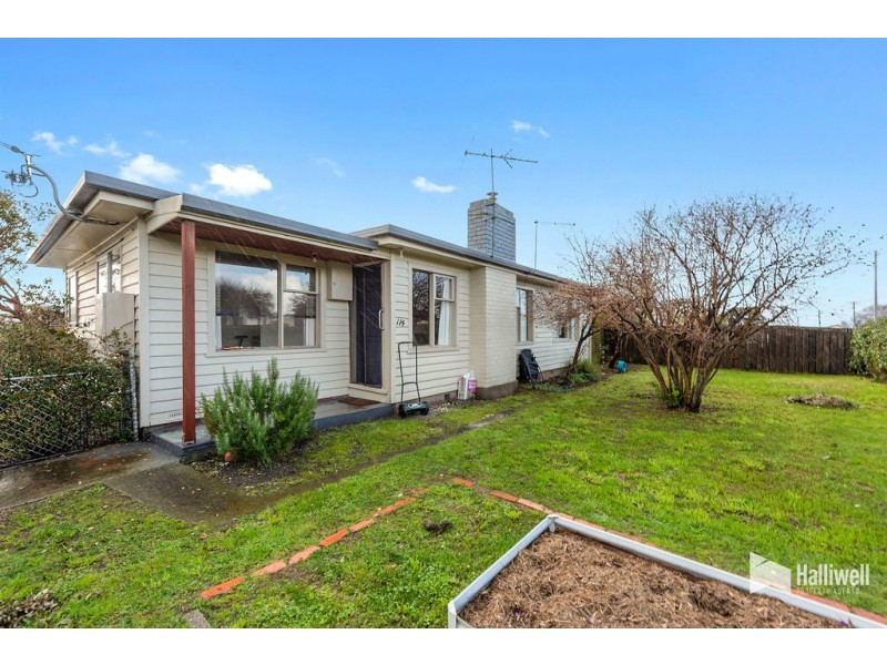 1/114 Street, Devonport TAS 7310 Halliwell Property Agents Sold