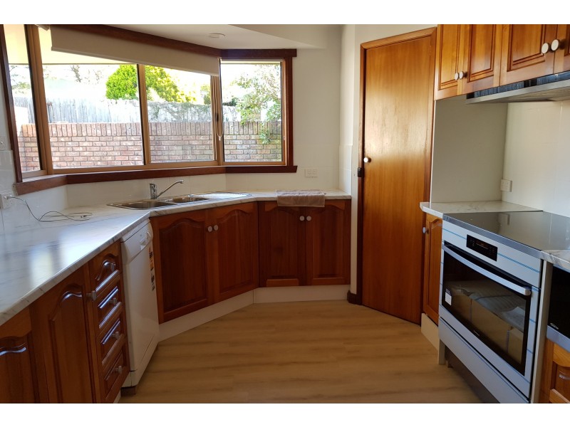 12 Freer Street, Shearwater TAS 7307