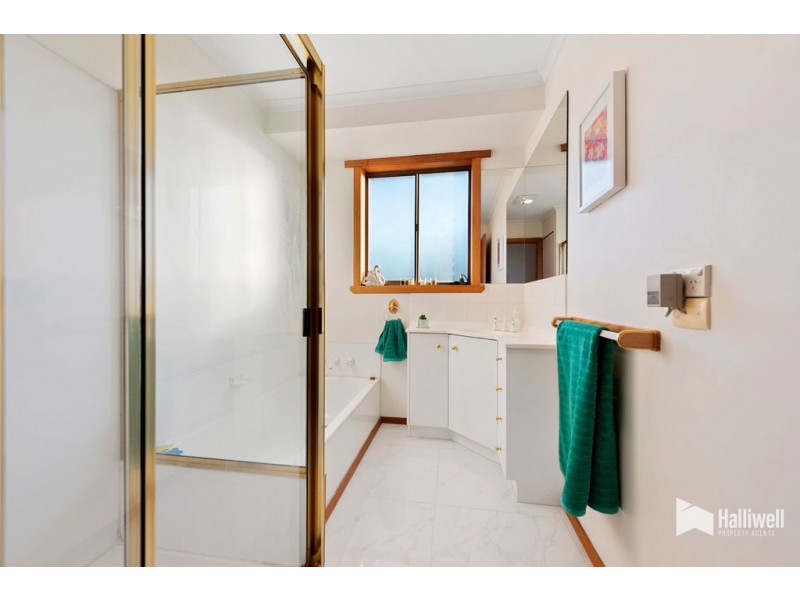 13 Nell Crescent, Ulverstone TAS 7315