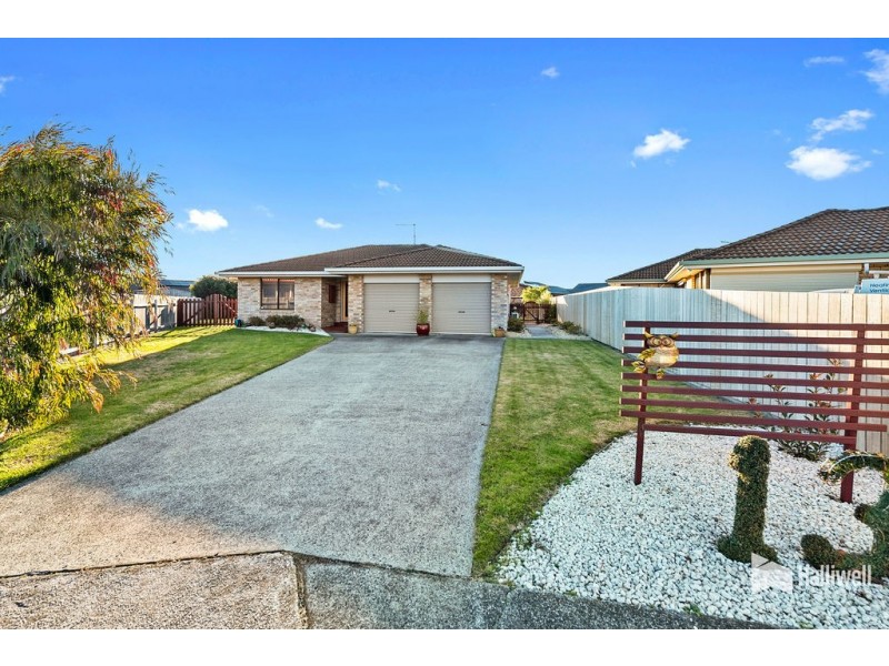 13 Nell Crescent, Ulverstone TAS 7315