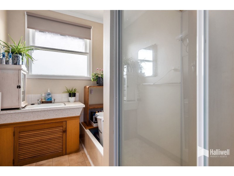 56 Torquay Road, East Devonport TAS 7310