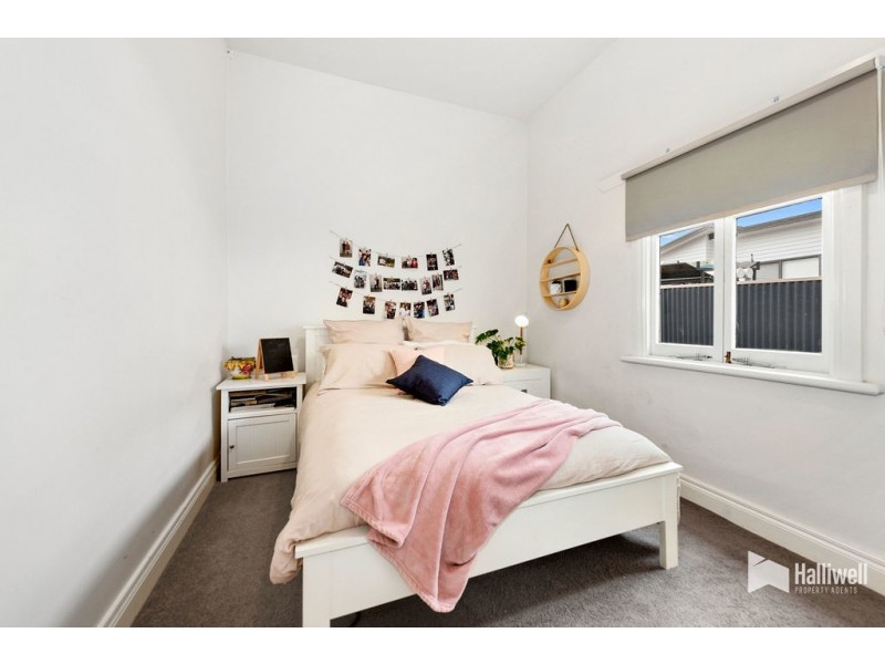 16 Henry Street, Devonport TAS 7310