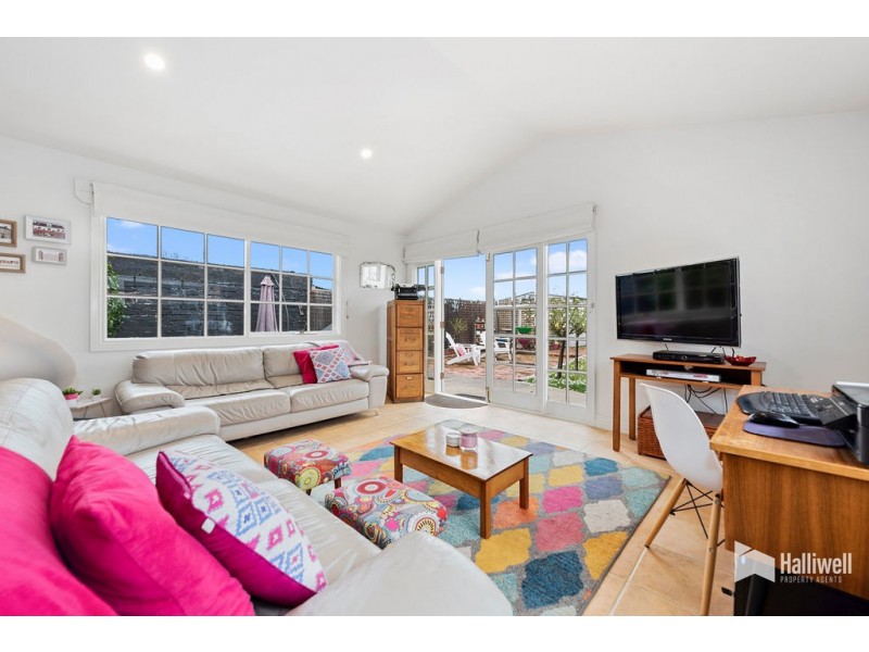 16 Henry Street, Devonport TAS 7310