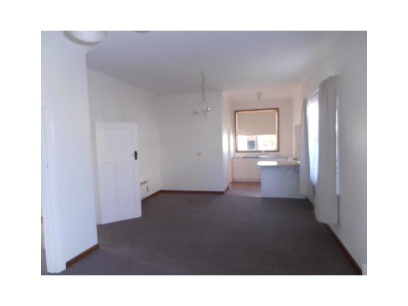 100 Oldaker Street, Devonport TAS 7310