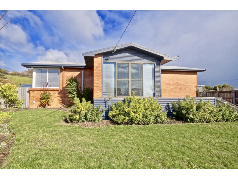 12 Kiah Place, East Devonport TAS 7310