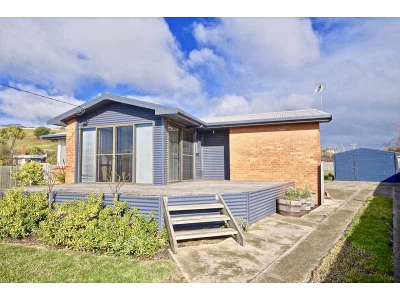 12 Kiah Place, East Devonport TAS 7310