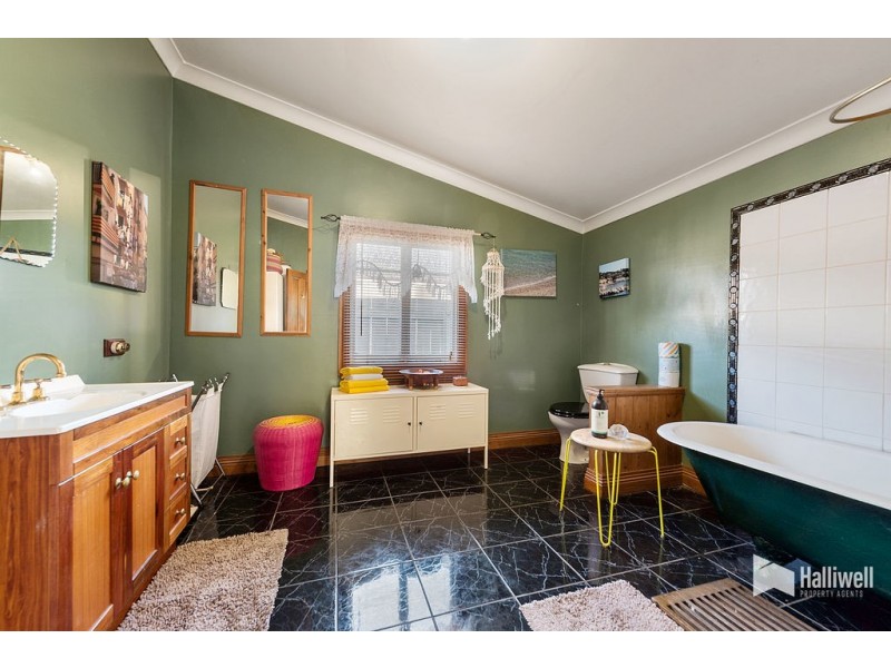 65 North Fenton Street, Devonport TAS 7310
